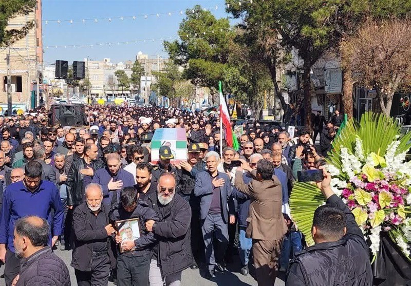 تشییع پیکر شهید سعید جام‌شیر مدافع وطن در رباط‌کریم