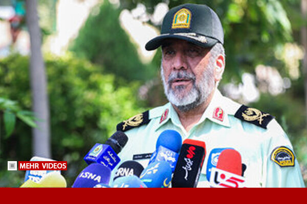یادگاری سردار محمدیان برای دانش‌آموزان شهید میناب
