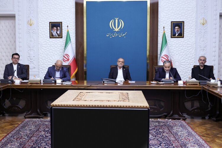 پزشکیان: سفر نخست‌وزیرعراق نقطه عطفی در توسعه روابط دو کشور است