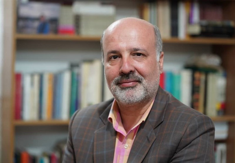 «مردی که مار در دهان داشت»؛ روایتی نو از مثنوی مولوی