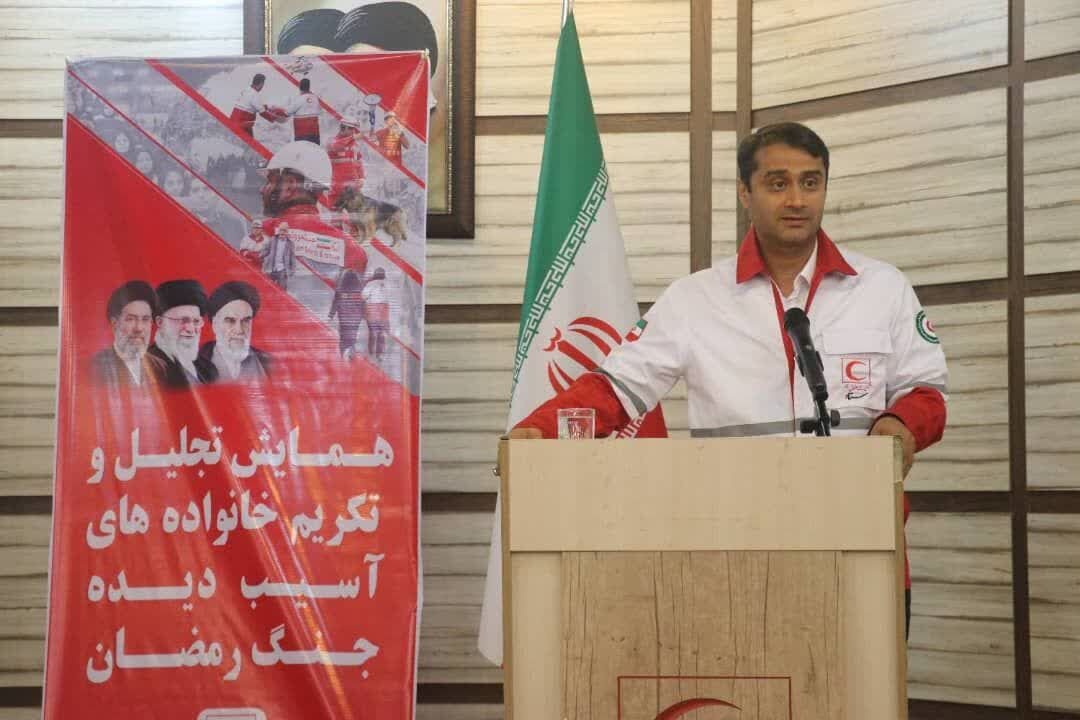 خانواده‌های آسیب‌دیده از جنگ رمضان در بوشهر تجلیل شدند