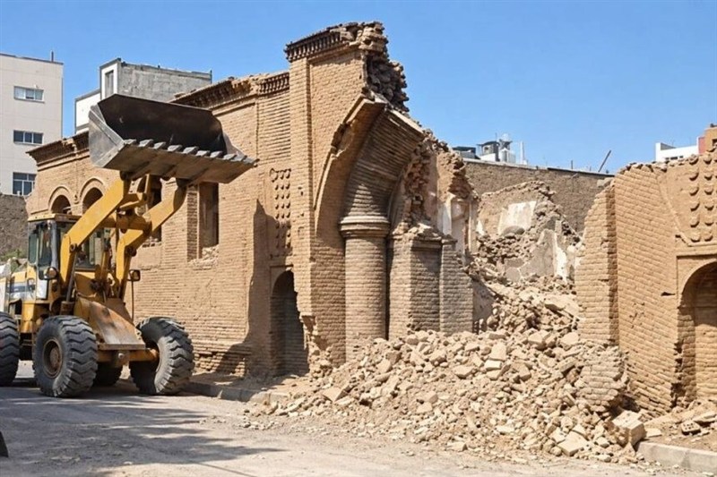 تخریب غیرقانونی پادگان روس ها/شکایت میراث‌فرهنگی از شهرداری سبزوار