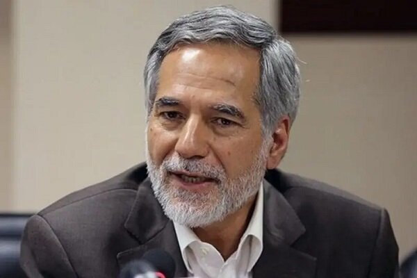 ناظمی اردکانی: حضور مردم در 22 بهمن حماسه 22 دی را کامل می کند.