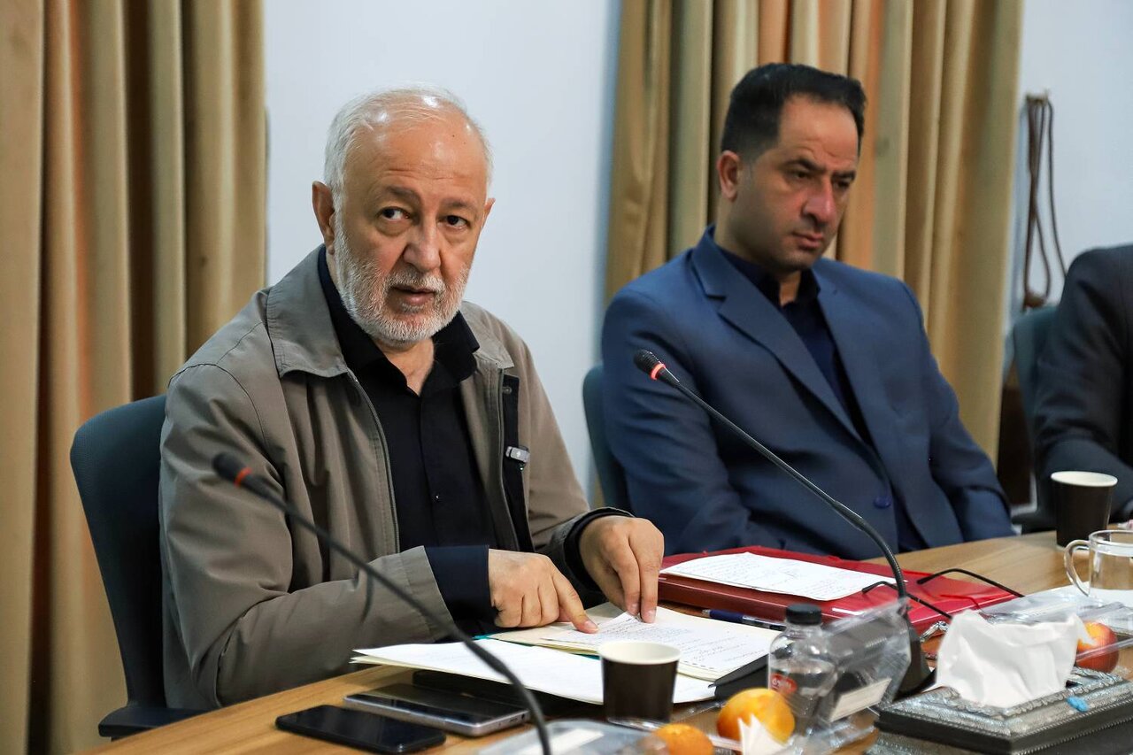شناخت منظومه فکری رهبر شهید، وظیفه خواص فرهنگی جامعه است