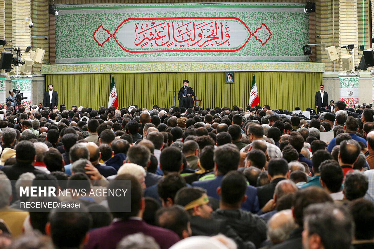 جلسه 12 فوریه؛ صلح و امید در میان تهدیدها
