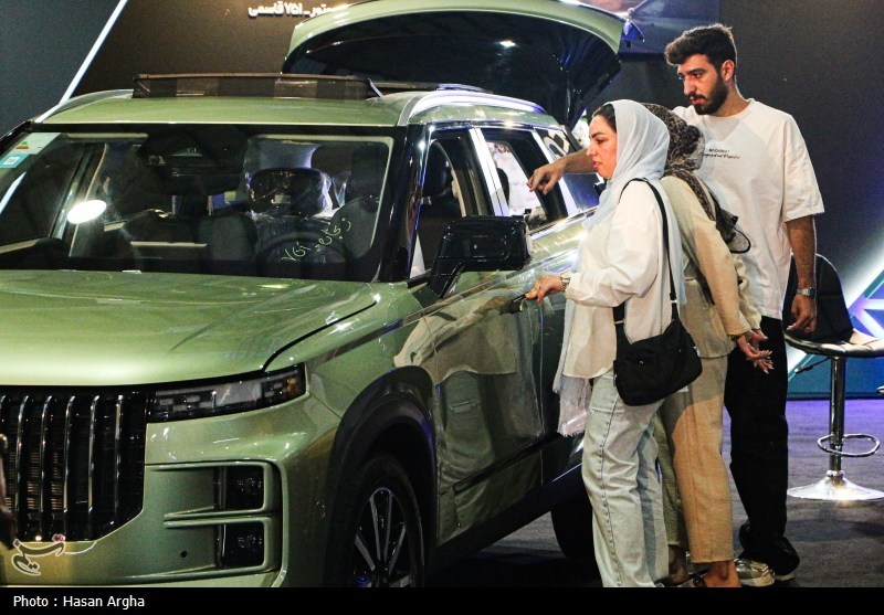 نمایشگاه خودرو منطقه آزاد در ساری برگزار می‌شود
