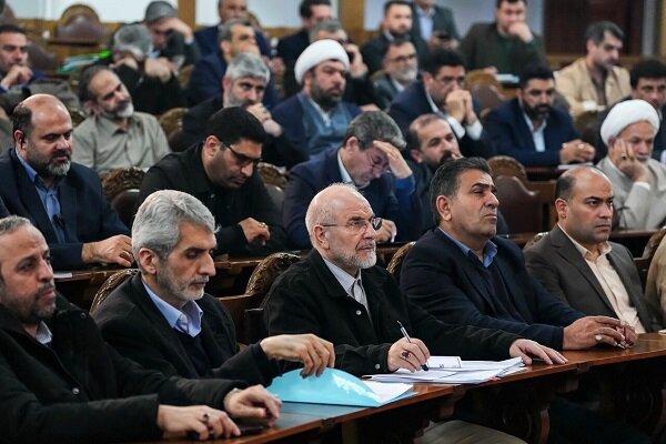 نشست اعضای کمیسیون عالی نظارت بر انتخابات شهر و روستا با حضور قالیباف