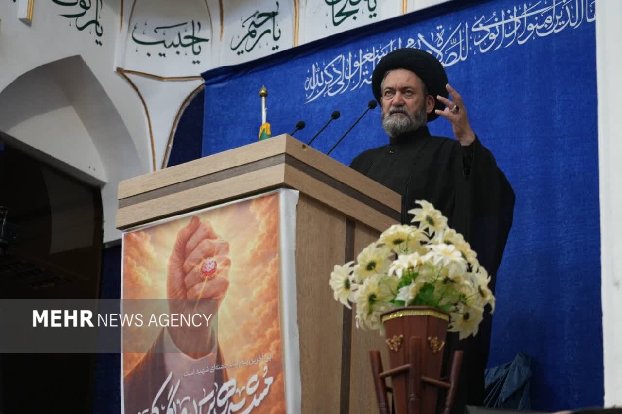 آمریکا در این جنگ حیثیت خود را کاملاً از دست داده است