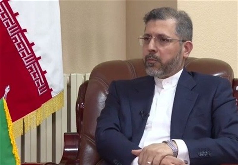 معاون عراقچی: از سرایت درگیری به سایر حوزه‌ها جلوگیری می‌کنیم