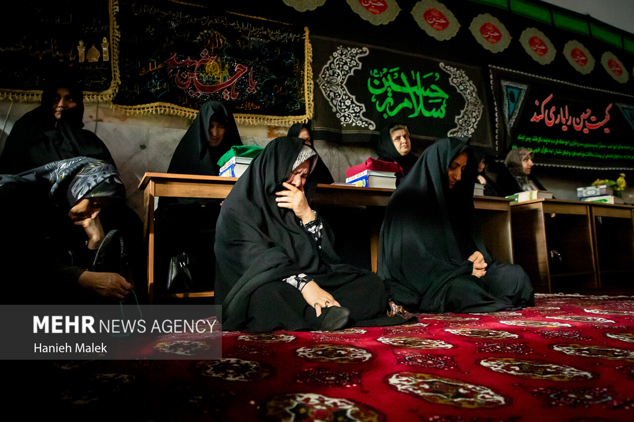 خانه به خانه با نام حسین(ع)