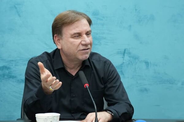 استاندار بوشهر: توسعه معادن باید همزمان با صیانت از محیط زیست باشد