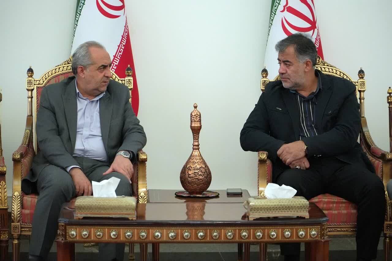 مأموریت استاندارآذربایجان شرقی به مدیرکل ورزش برای پیگیری حقوق تراکتور