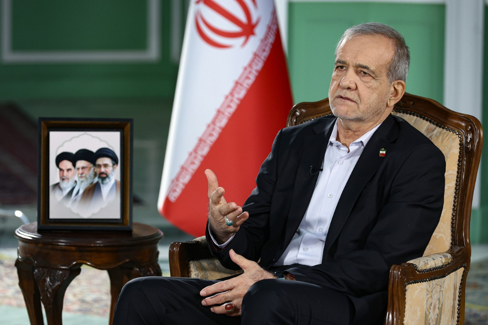 رئیس جمهور: عمانی‌ها پذیرفتند که مسیر تنگه هرمز بر اساس چارچوب توافق شده باز شود