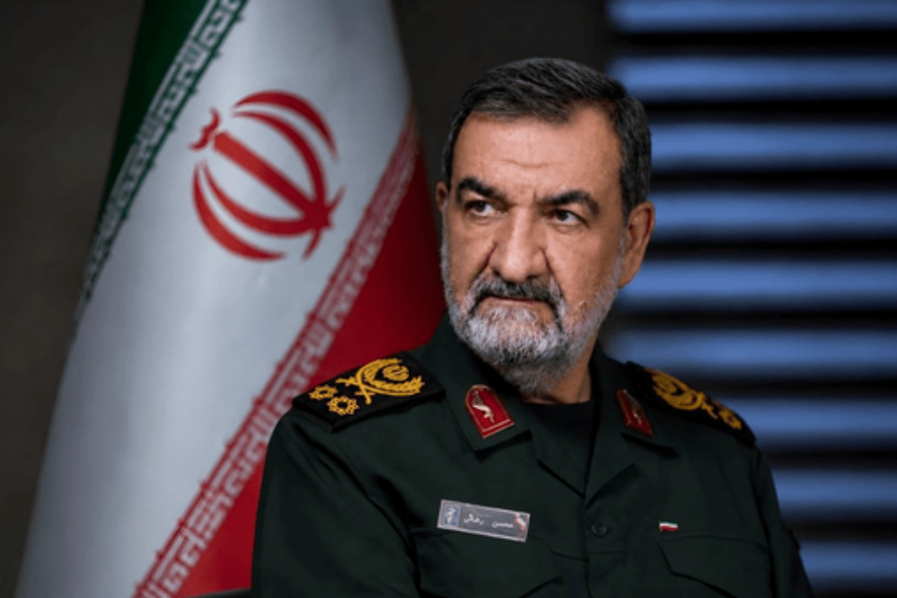 پیام دبیر شورای‌عالی امنیت ملی به فرمانده معظم کل قوا