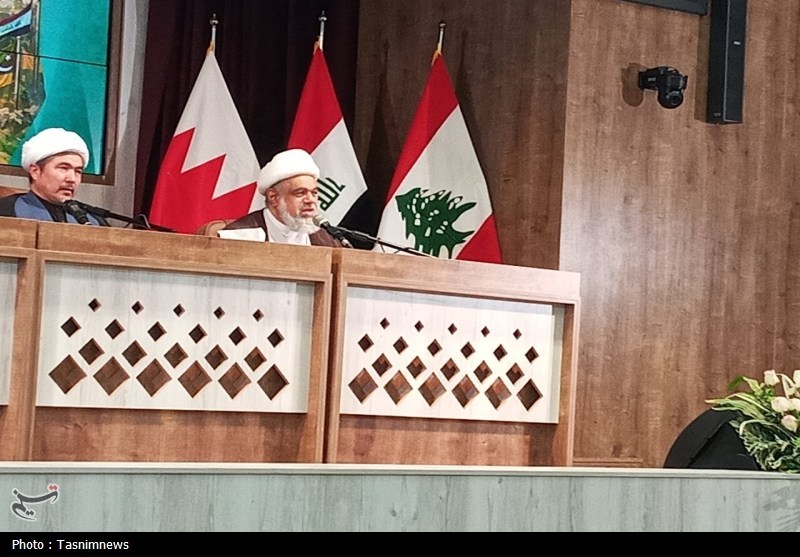 عالم بحرینی: ملت بحرین از هدف قرار دادن پایگاه های آمریکا خرسندند