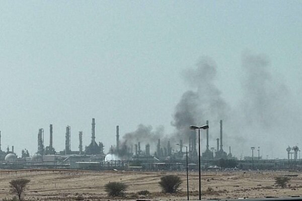 اذعان عربستان به هدف قرار گرفتن تأسیسات آرامکو در ظهران