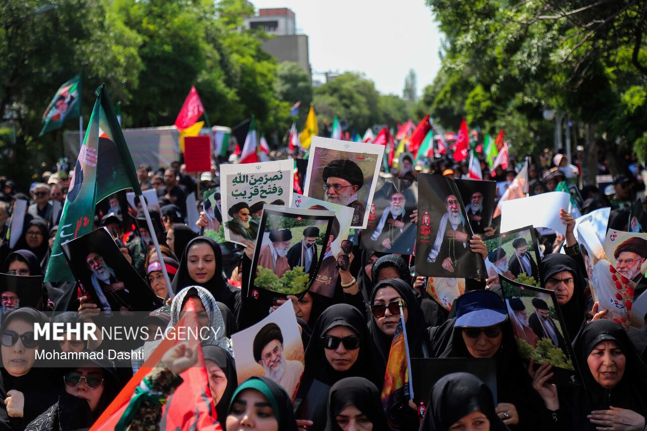رزمایش و اجتماع بزرگ «مردم جان فدای ایران» فردا در تهران برگزار می‌شود