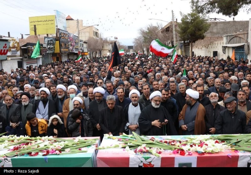 تشییع باشکوه 2 شهید مدرسه میناب در رفسنجان