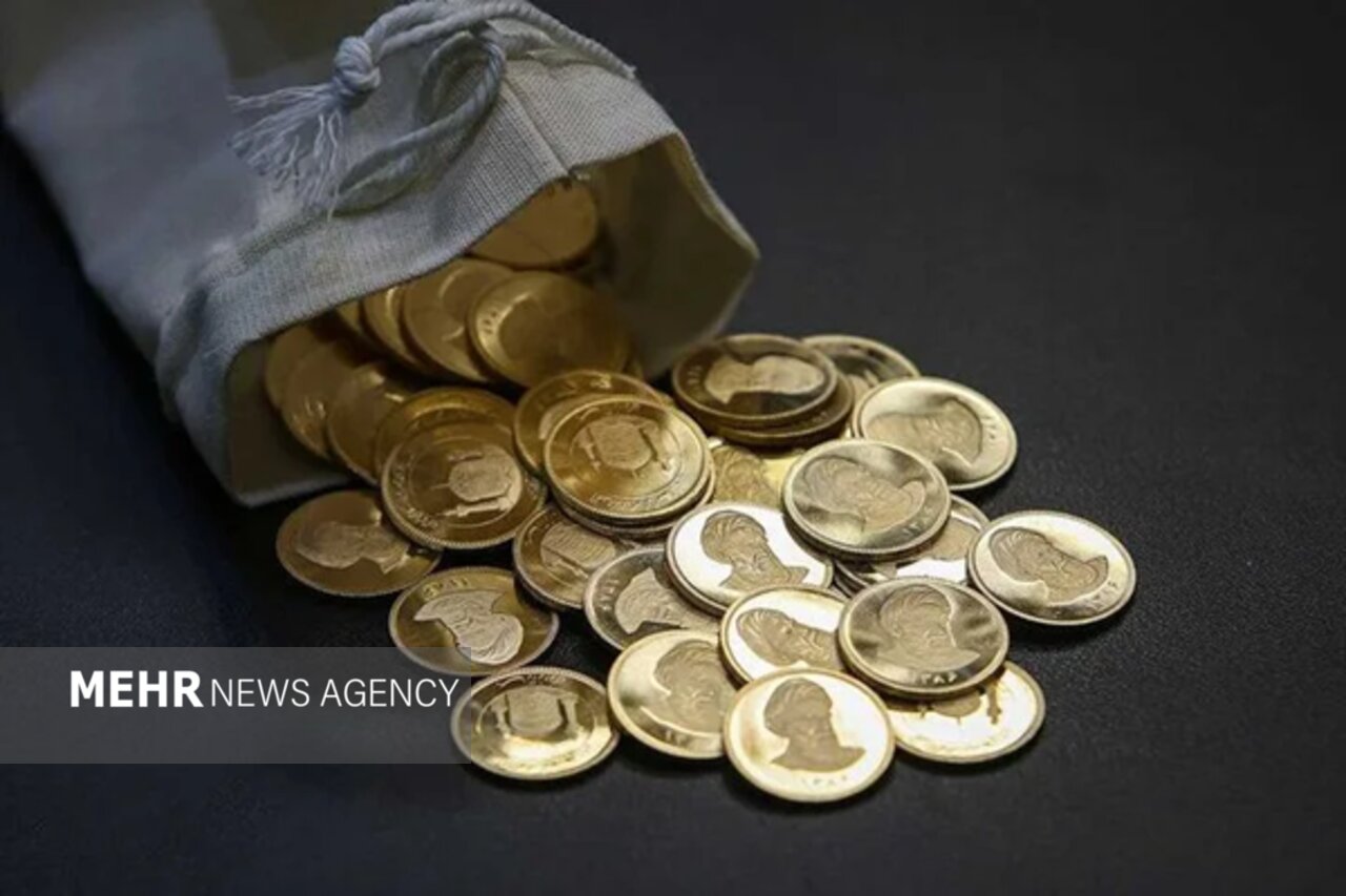 بازار طلا و سکه در مسیر کاهش قیمت؛ سکه ۱۷ میلیون تومان ریخت