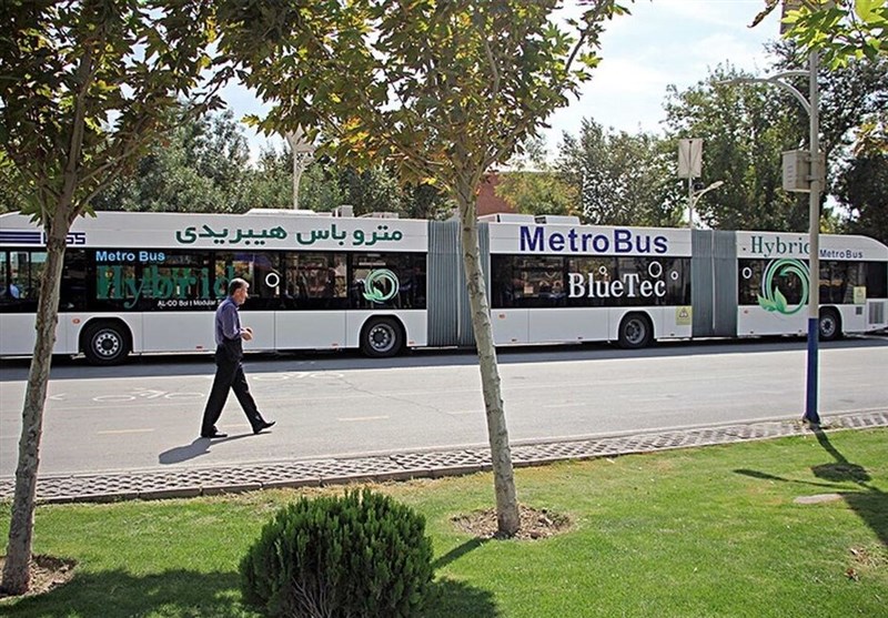 ببینید| ورود 50 متروباس به تهران پس از عبور از شرایط کنونی کشور
