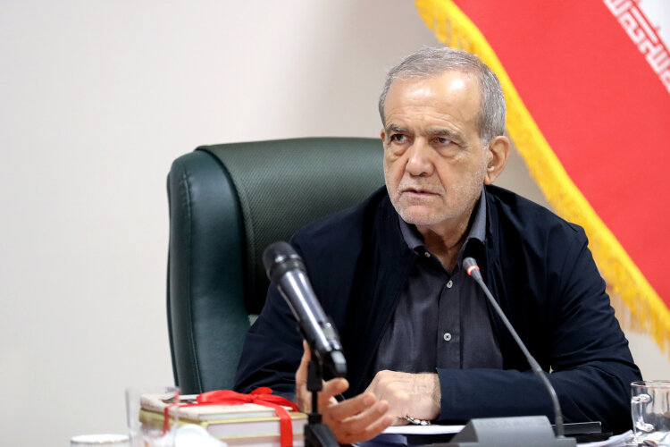 پزشکیان: مهم‌ترین توصیه رهبر انقلاب پرهیز از اختلاف و حفظ وحدت بود