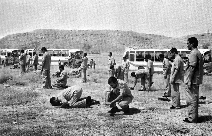 خارگ آماده گرامیداشت هفته دفاع مقدس شد