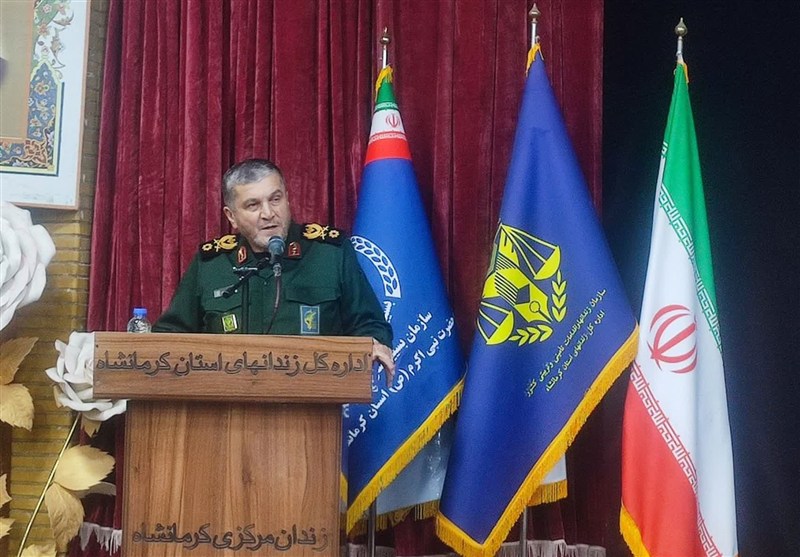 توزیع 700 چرخ خیاطی برای حمایت از زنان سرپرست خانوار
