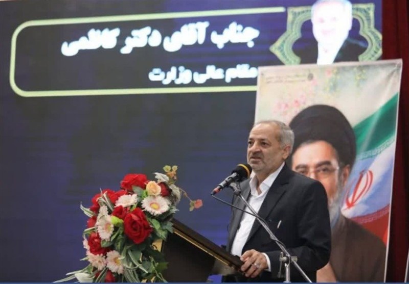اصلاح رتبه‌بندی 230 هزار معلم/ 60 همت پاداش به فرهنگیان پرداخت شد