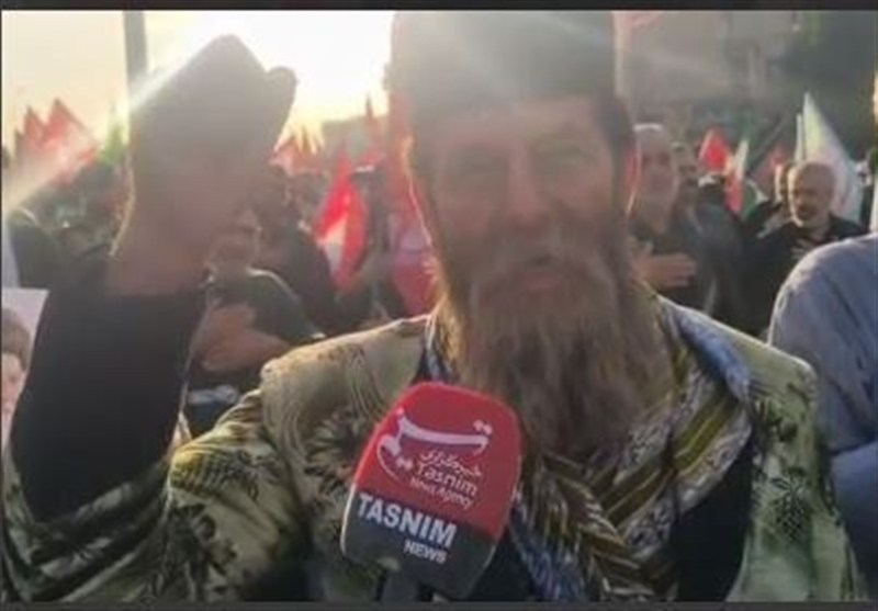 ببینید: شعار عشایر خوزستانی در مراسم تشییع رهبر شهید انقلاب