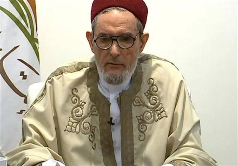 مفتی لیبی: وجوب دفاع مسلمانان از ایران/ بی‌طرف در این جنگ منافق است