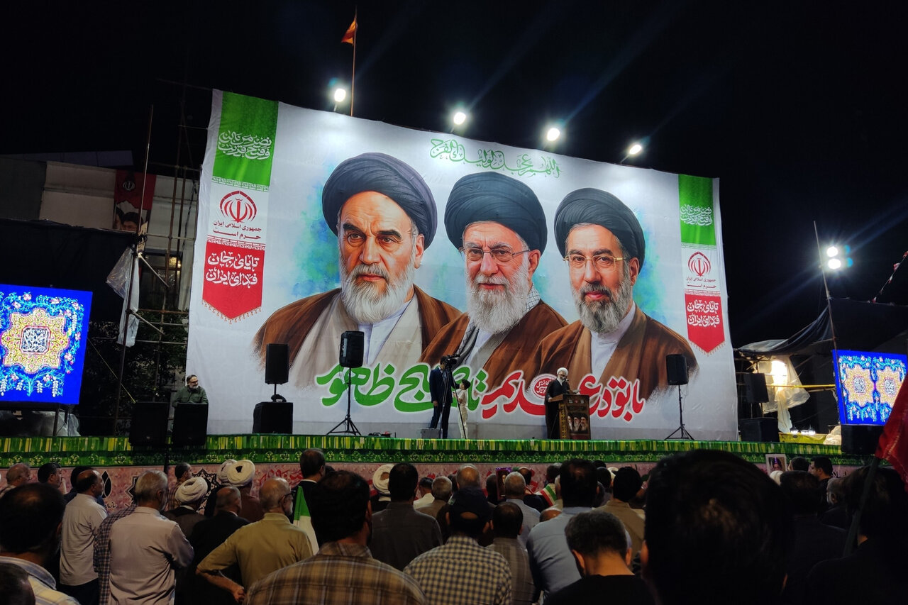 قرار وحدت و همدلی در خیابان‌های مازندران؛ جشن و سرور میلاد امت احمد