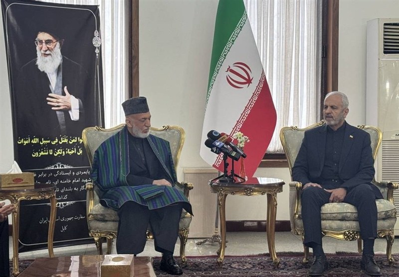 حامد کرزی: دیدار با رهبر شهید انقلاب اسلامی یک افتخار بود