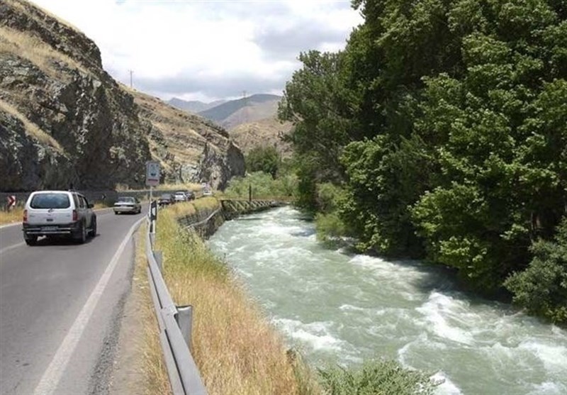 تردد روان در اغلب محورهای شمالی کشور