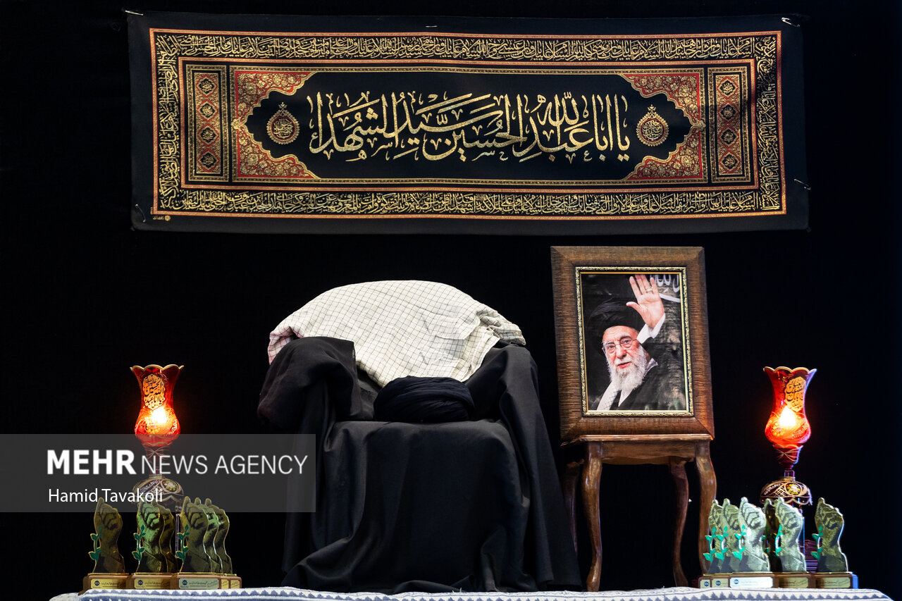 جایزه جهانی شعر امام شهید