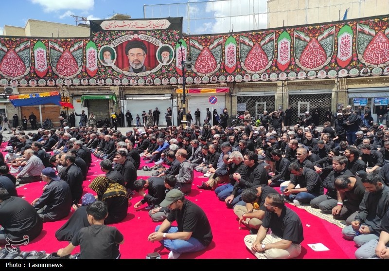طنین «حی علی الصلاه» در قلب زنجان؛ وقتی میدان انقلاب کربلا شد