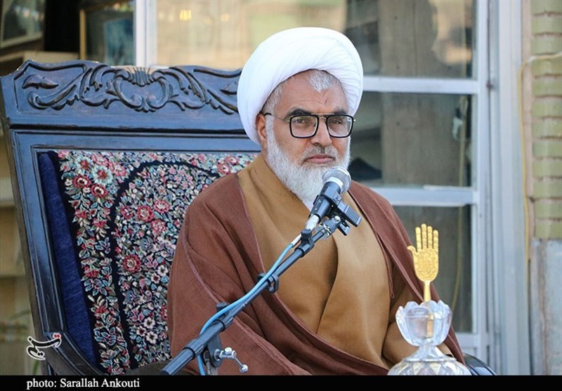 ملت ایران با نصرت الهی آمریکا و‌ رژیم صهیونسیتی را شکست می‌دهد