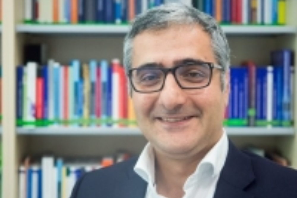 تناقض تحریم‌ها