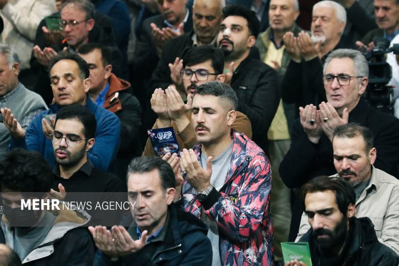اقامه نماز عید سعید فطر در اردبیل