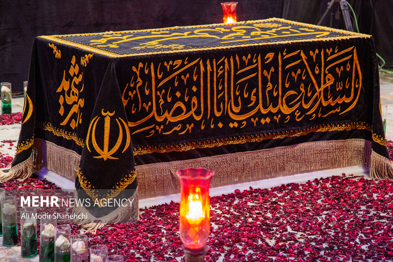 حضور داریوش ارجمند در رواق دارالذکر