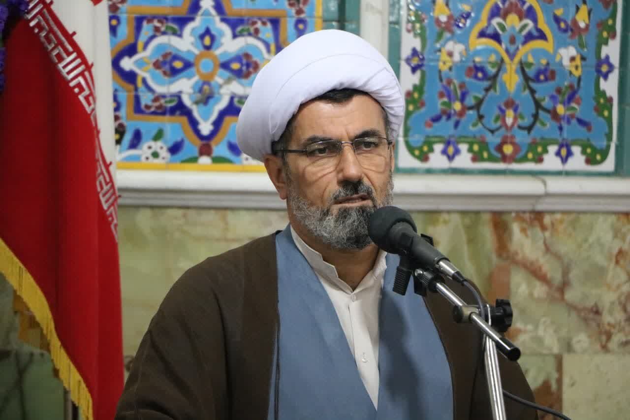 وحدت مردم و مسئولان عامل اصلی پیروزی ایران در نبرد با دشمنان است