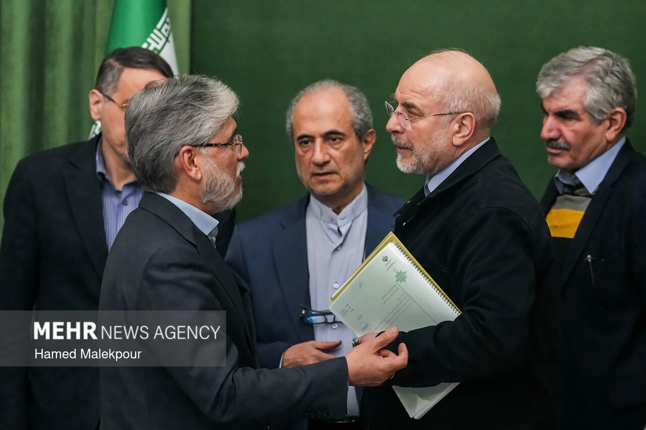 دیدار وزیر علوم و جمعی از روسای دانشگاه های سراسر کشور با رئیس مجلس