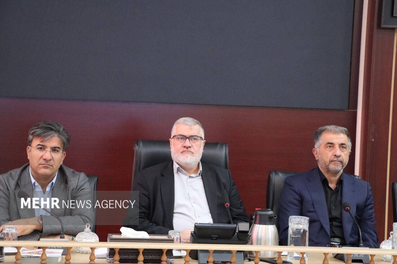 معتمدیان: مشکل آب‌رسانی عشایر استان تهران ظرف یک سال تعیین تکلیف شود