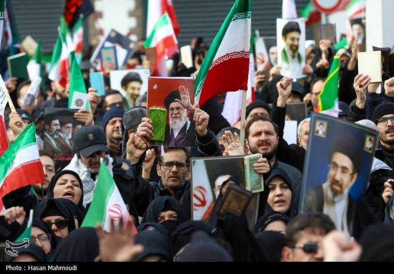 پهلوی هیچ جایگاهی در میان مردم ایران ندارد