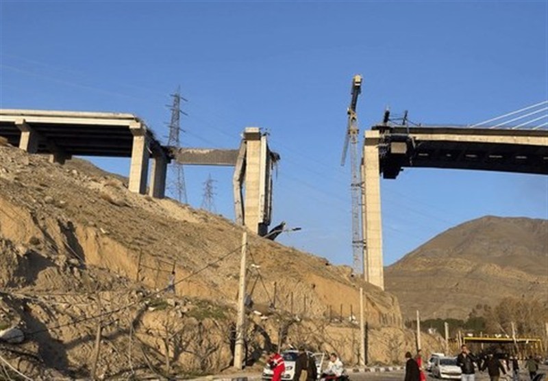 کلاس درس عمران دانشگاه خوارزمی در پل B1 کرج