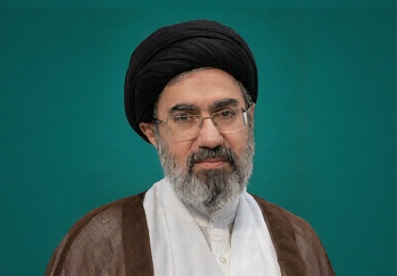 رهبر معظم انقلاب: محضر آیت‌الله‌ شبیری محضر اِفاده و استفاده بود