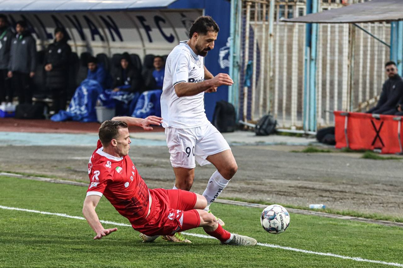 جلسه اضطراری مسئولان باشگاه پرسپولیس به دلیل ناکامی های متوالی