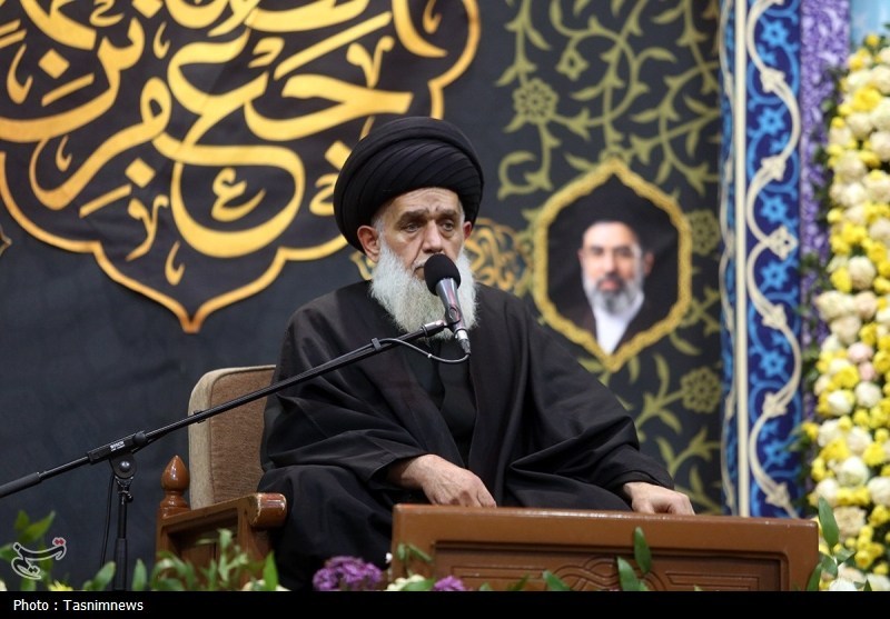 اطاعت محض از ولی خدا مهمترین ویژگی حضرت عباس(ع) است