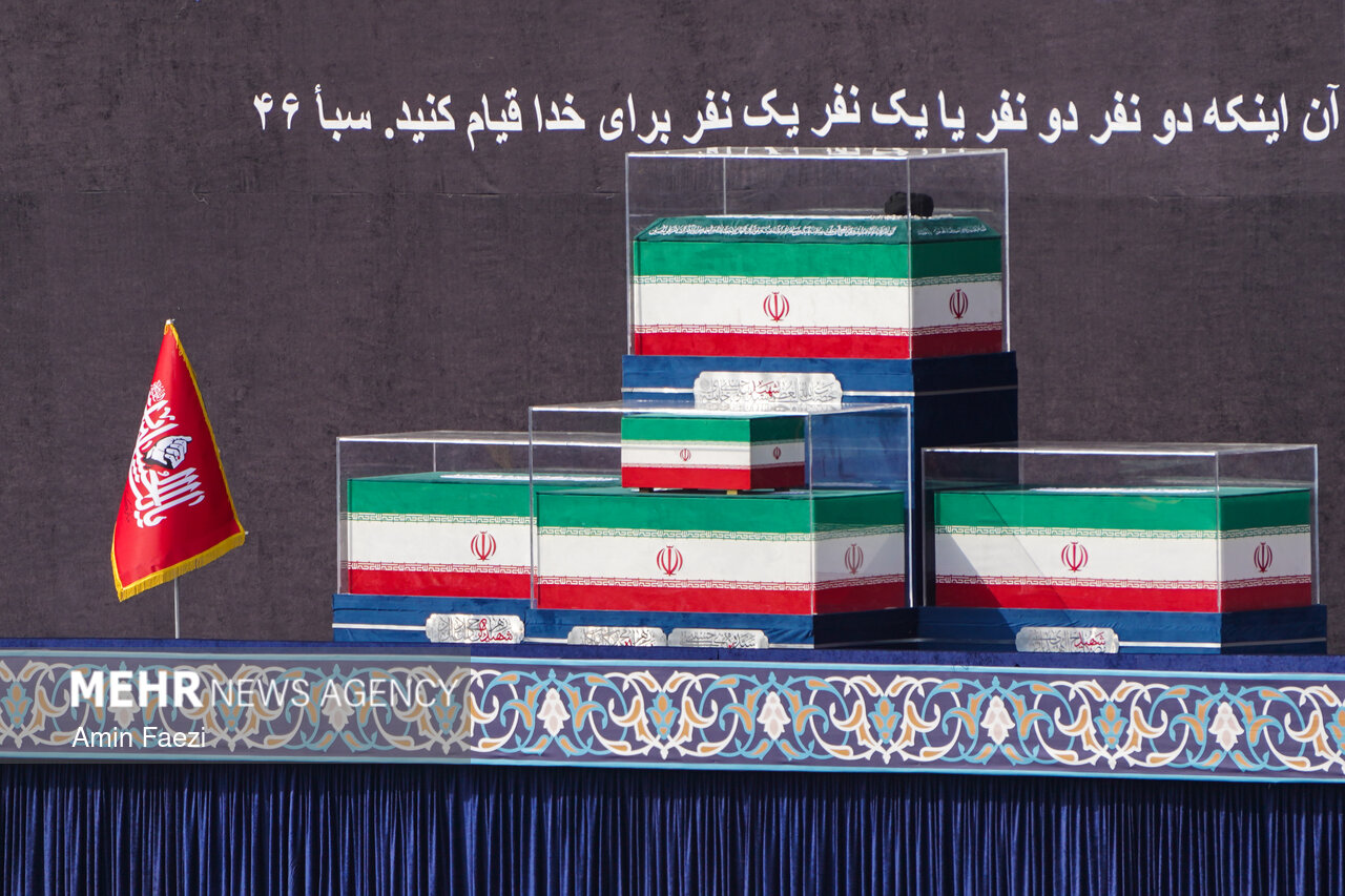 خونخواه توییم...