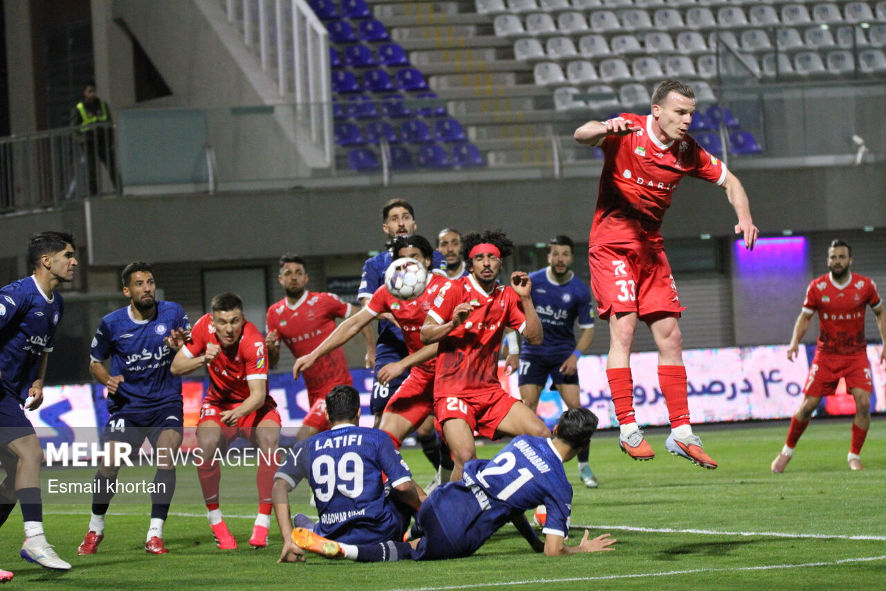 شانس قهرمانی پرسپولیس چقدر است؟/ نقش تاثیرگذار استقلال و یک مدعی دیگر