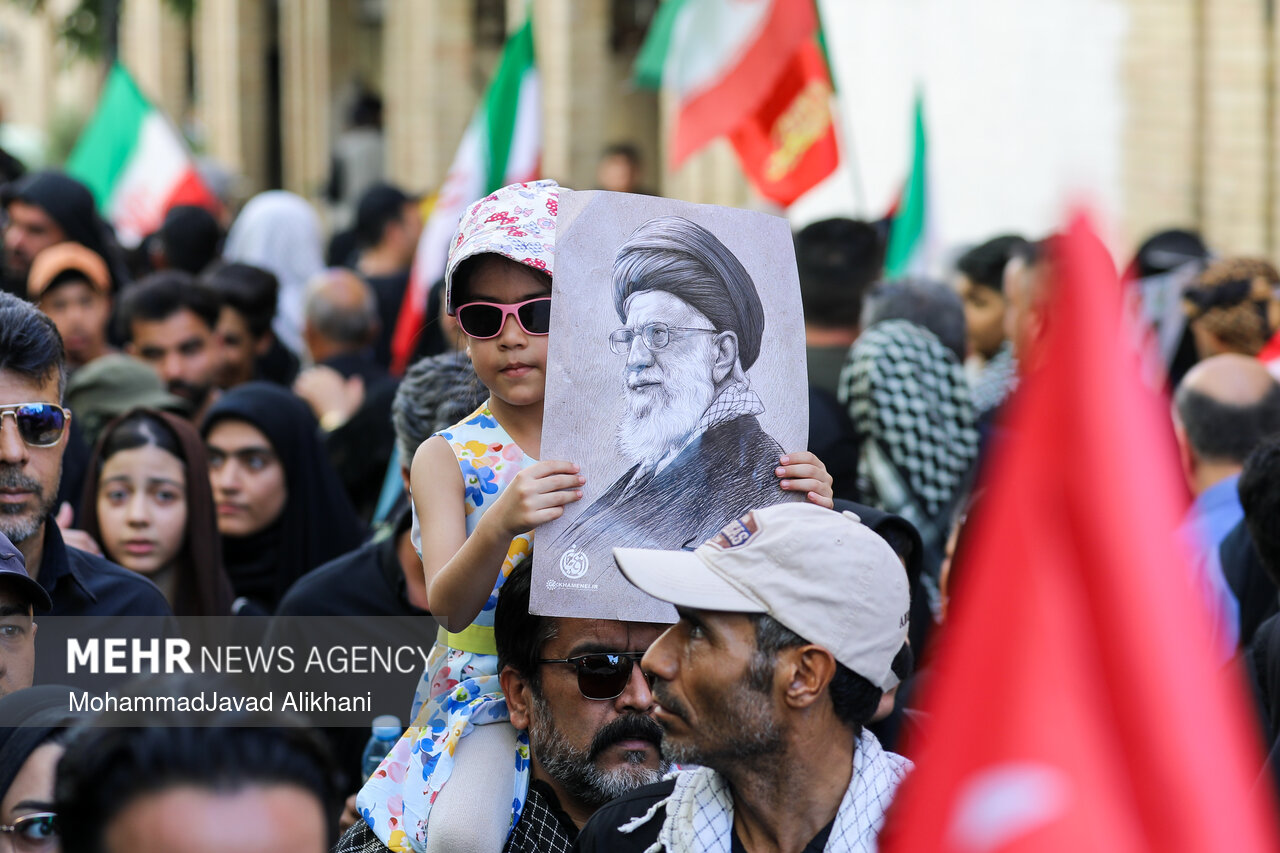از خبرنگاران غربی در تهران چه خبر؟ اتهام خیانت به راویان حماسه ایران